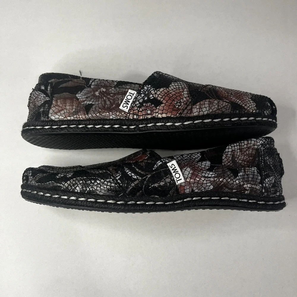 TOMS Alargata Women Floral Leather Flats 6W Black Slip On Espadrille Shoes Comfy